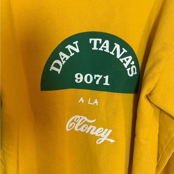 Cloney Limited Edition Yellow Dan Tana's Graphic Sweatshirt - Large - Picture 2 of 8